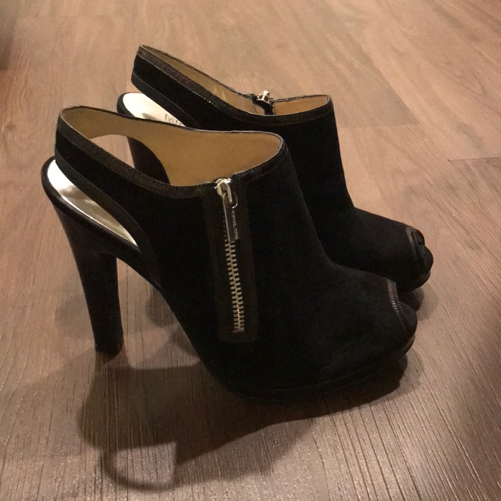 Michael Kors Suede Heels 👠